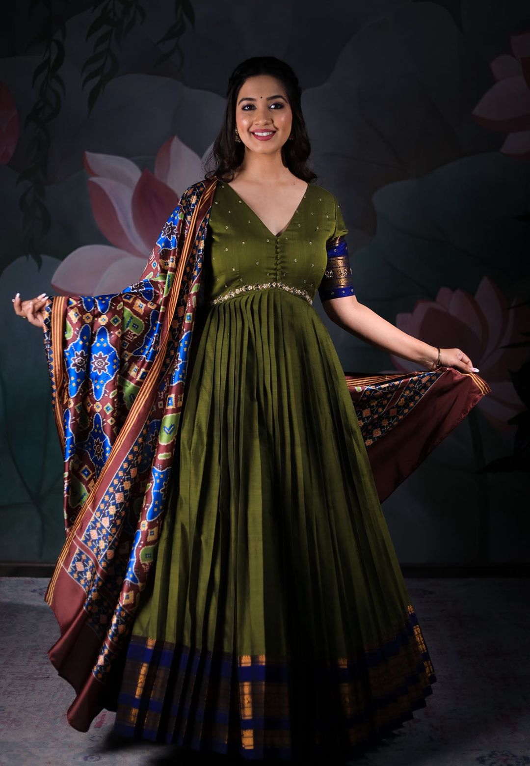 MEHENDI GREEN MUGAM NARAYANPET ANARKALI SET