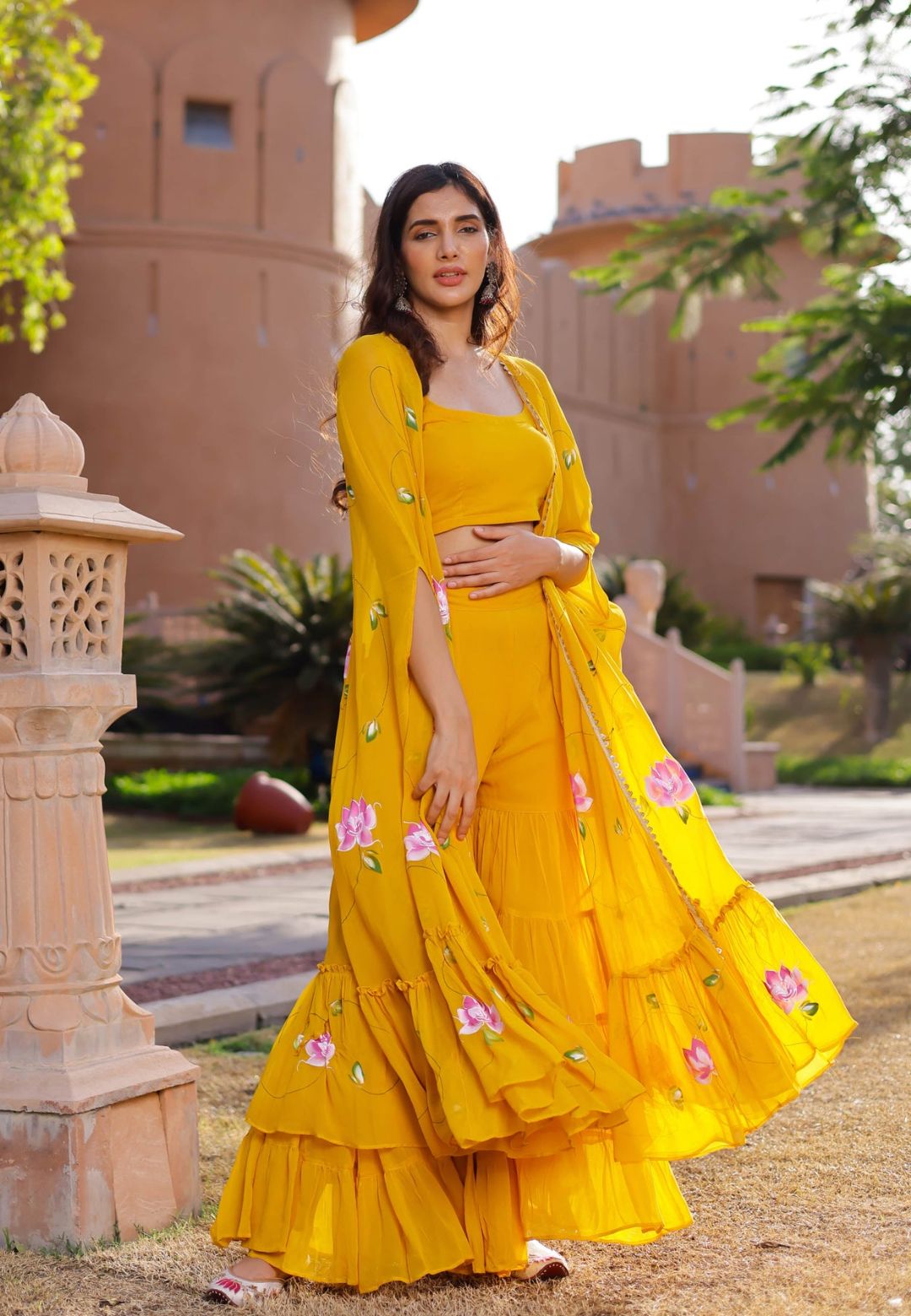 YELLOW KAMLIKA HANDPAINTED GEORGETTE CAPE SHARARA SET