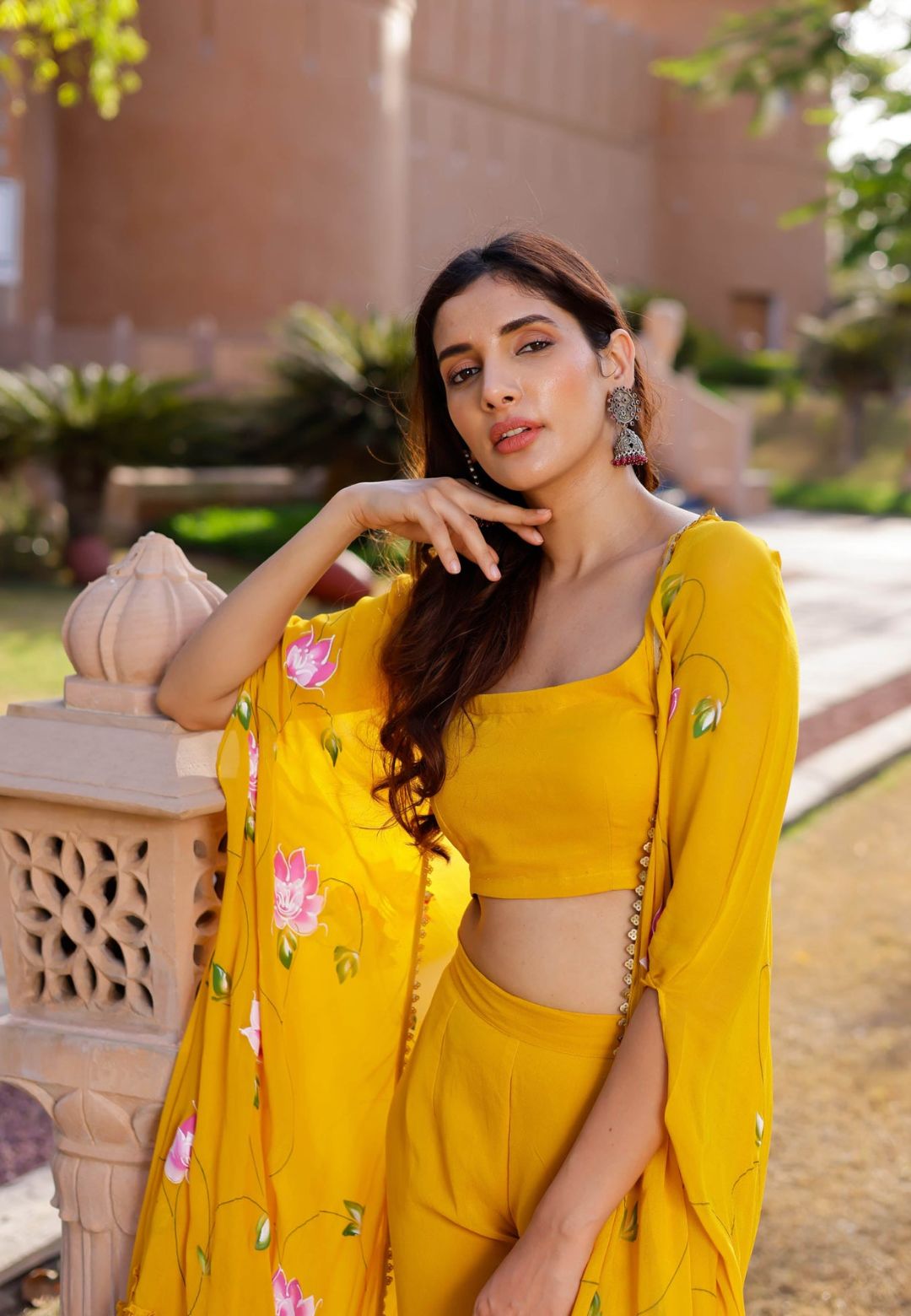 YELLOW KAMLIKA HANDPAINTED GEORGETTE CAPE SHARARA SET