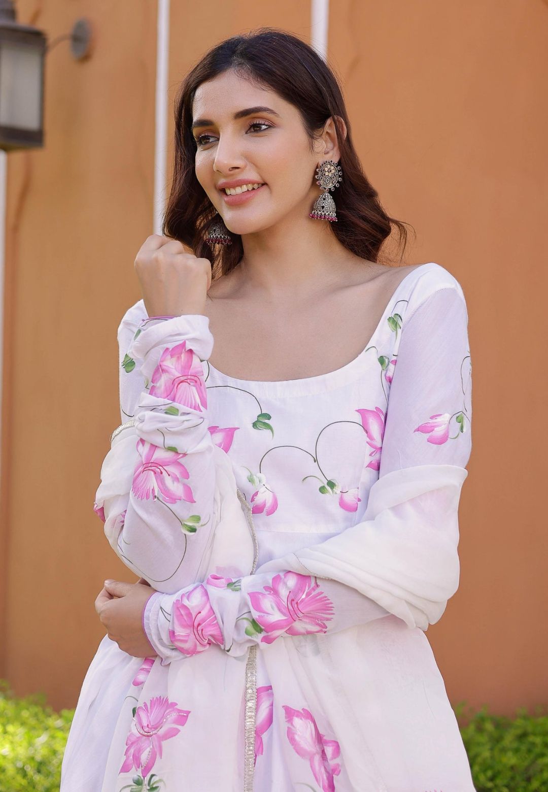 WHITE AIYANA HANDPAINTED COTTON SILK SUIT SET