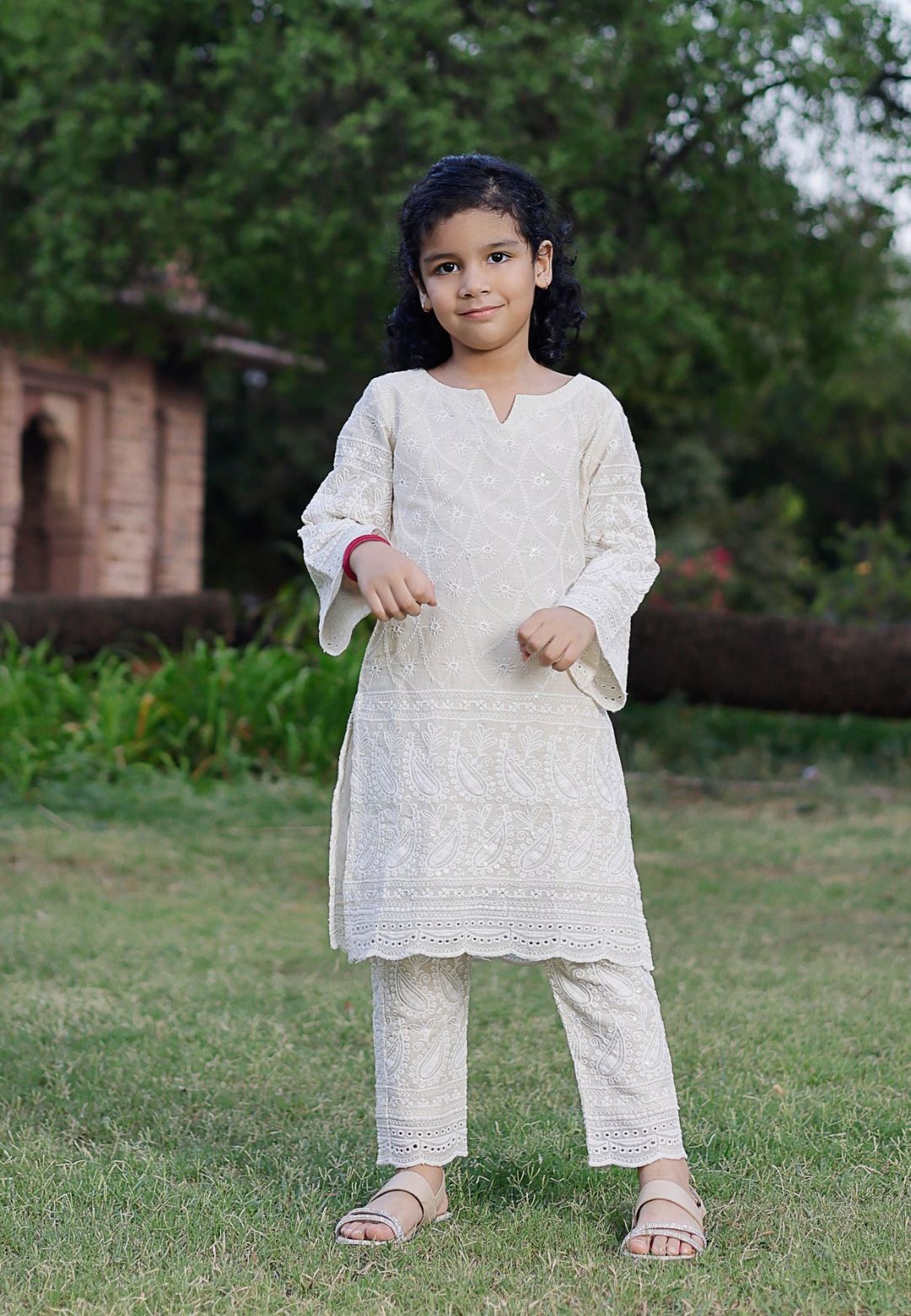 WHITE UMIKO EMBROIDERED COTTON KURTA SET