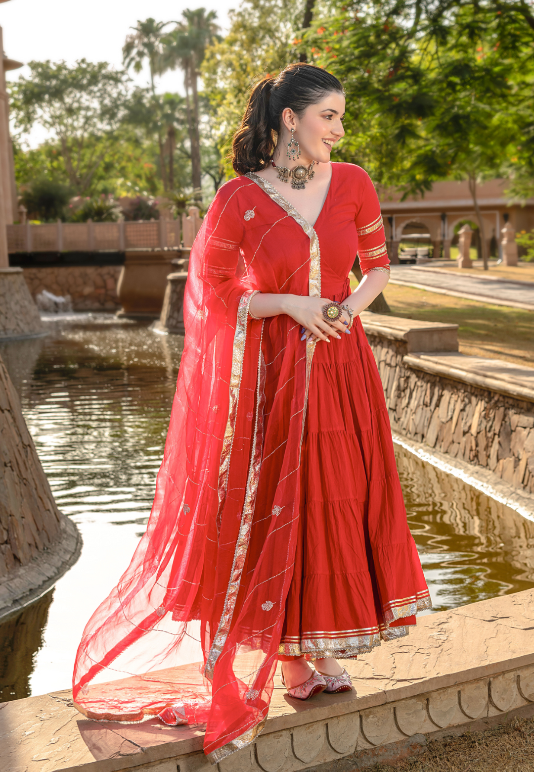 RED AARNA GOTAPATTI COTTON SUIT SET