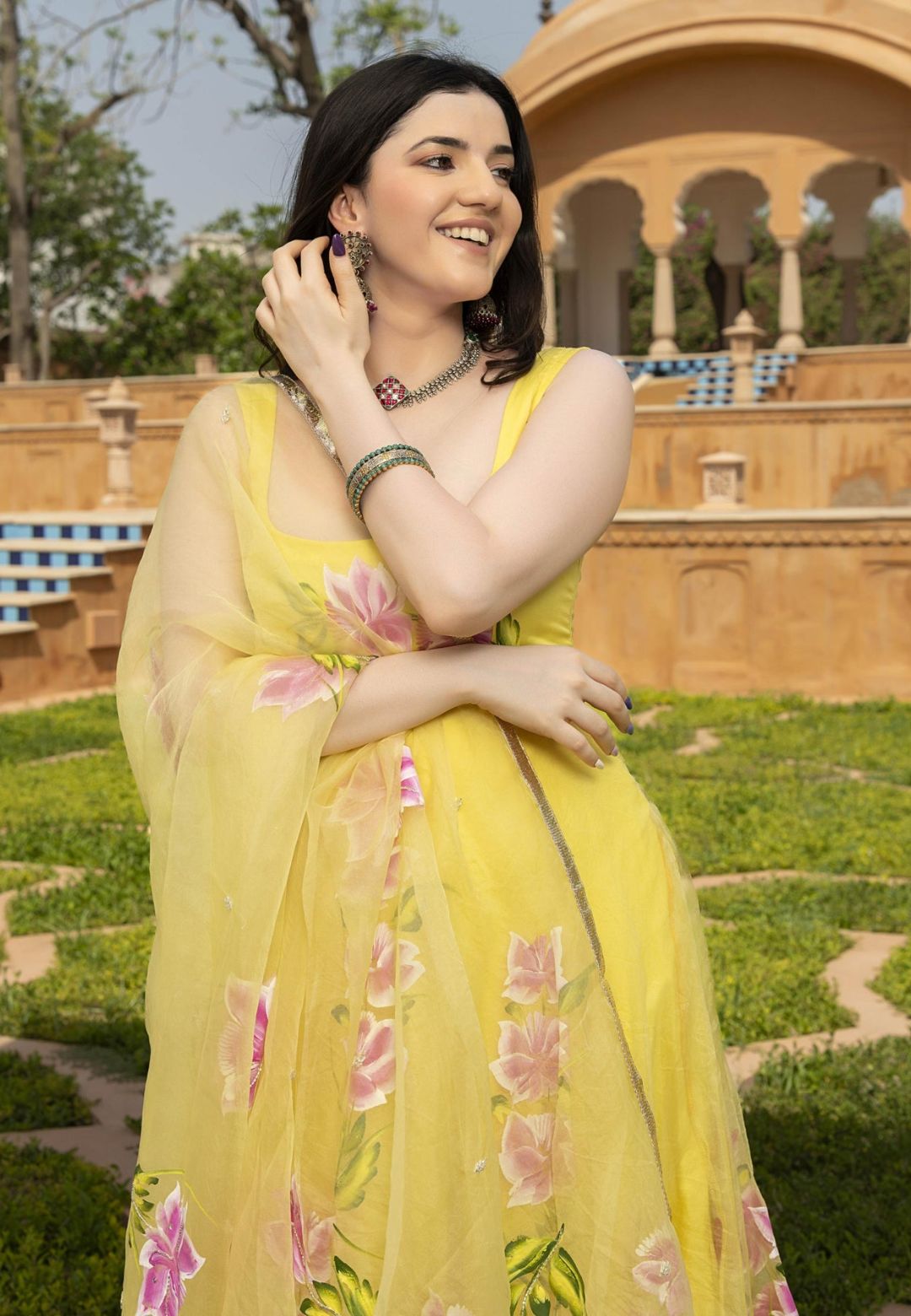 YELLOW AHYANA HANDPAINTED ORGANZA SUIT SET