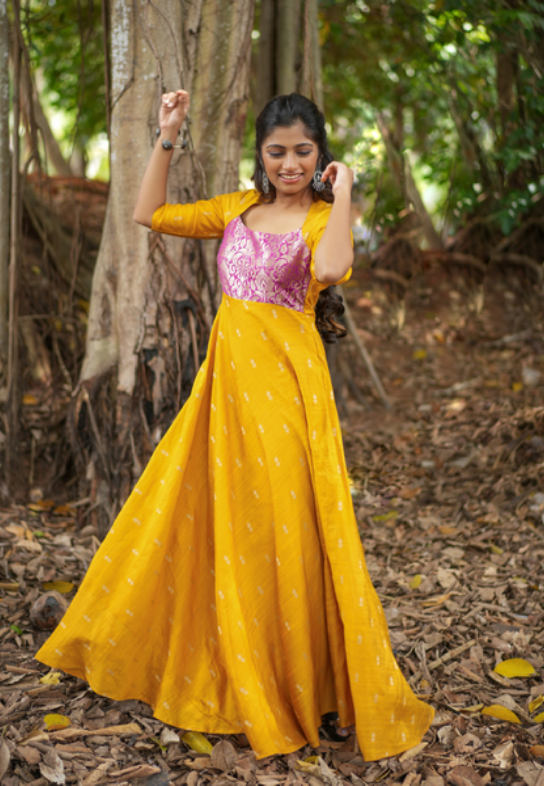 YELLOW OCHRE DUPION ANARKALI
