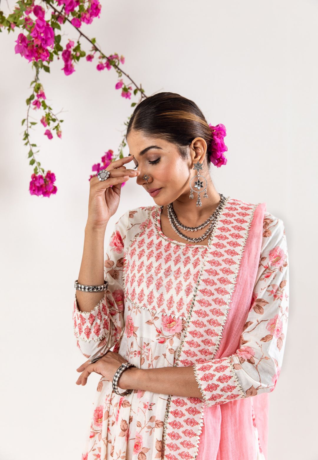 WHITE PINK HANDBLOCK COTTON ANARKALI SUIT SET