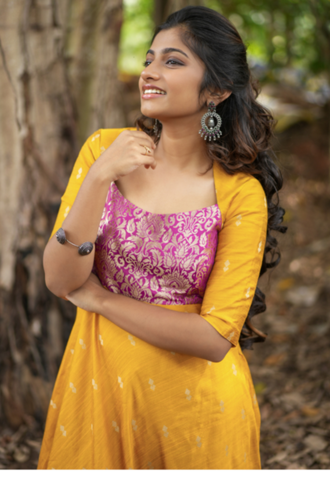YELLOW OCHRE DUPION ANARKALI