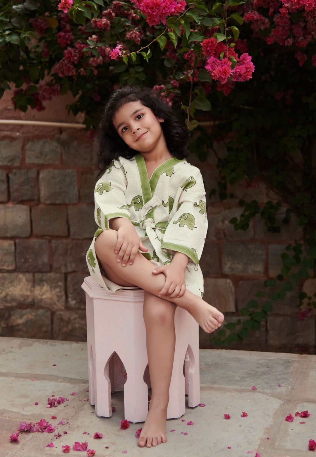 GREEN FUNSHINE ELEPHANT COTTON BATHROBE