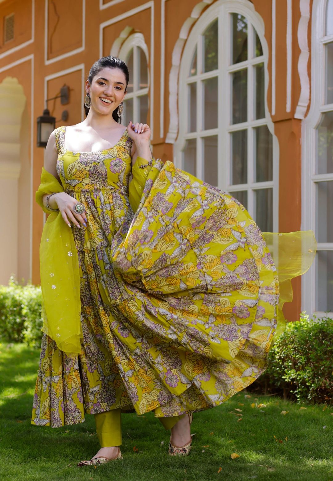 MUSTARD GREEN HETVI COTTON SUIT SET