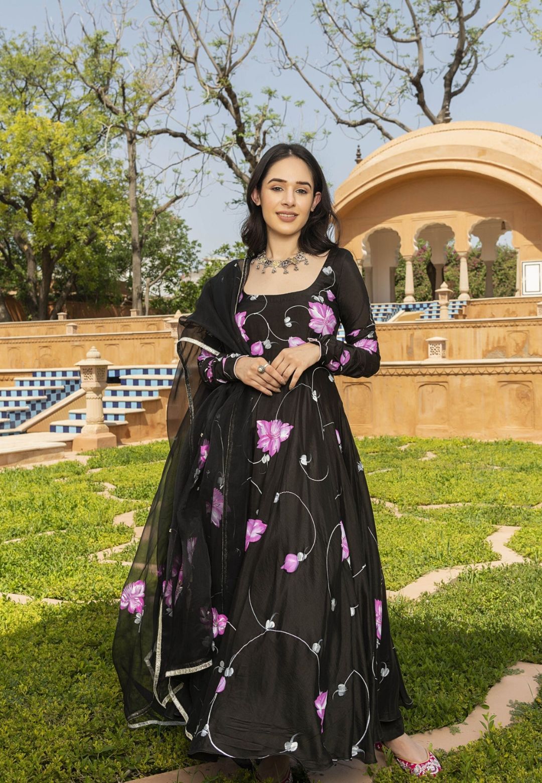 BLACK NEEA FLORAL JAAL COTTON SILK SUIT SET
