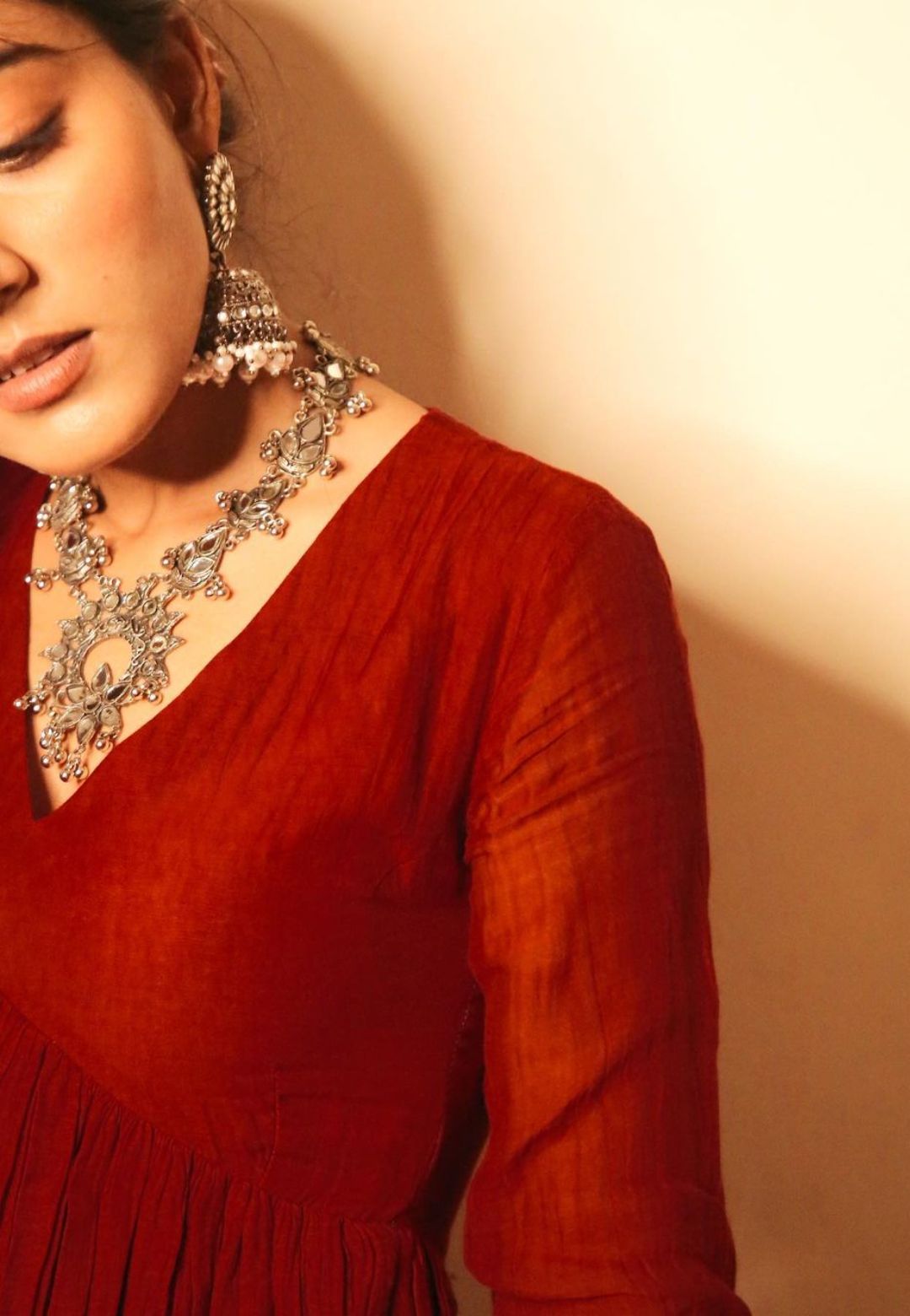 SOFT RED CHANDERI ANARKALI SUIT SET