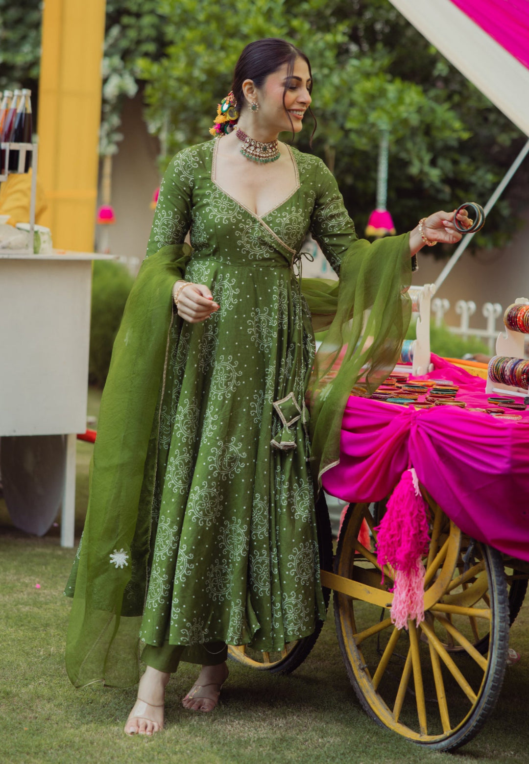 GREEN KATHA BANDHANI CHANDERI SUIT SET