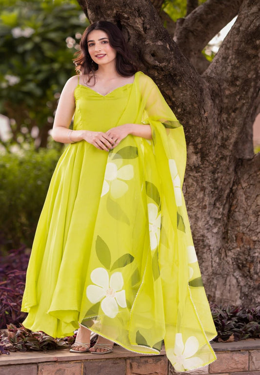 GREEN FLOWER SILK SUIT SET