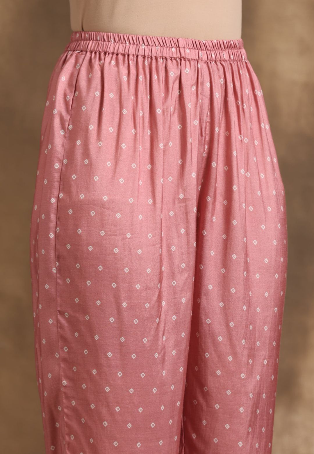 LIGHT PINK BANDHANI SILK KURTA SET