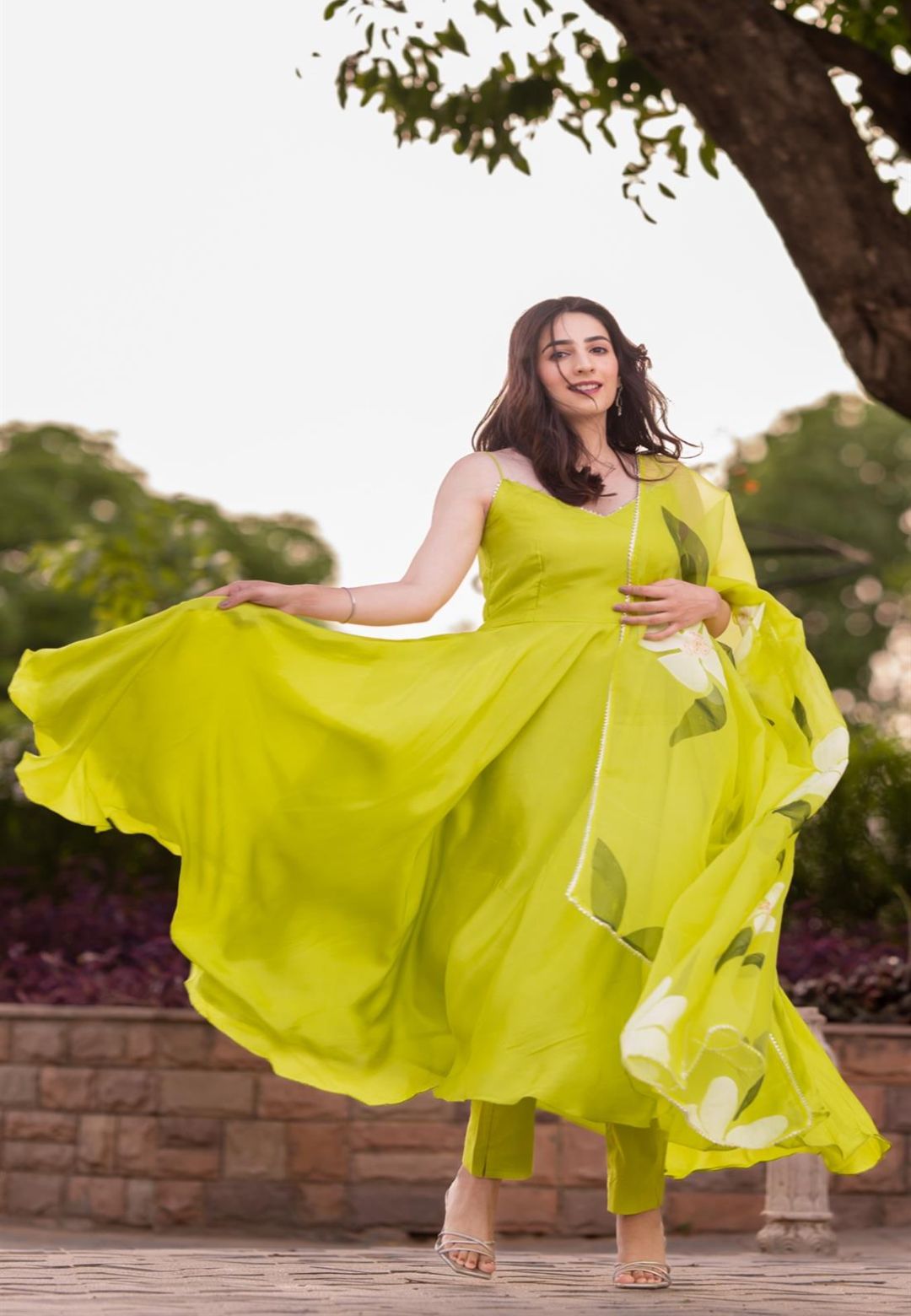GREEN FLOWER SILK SUIT SET