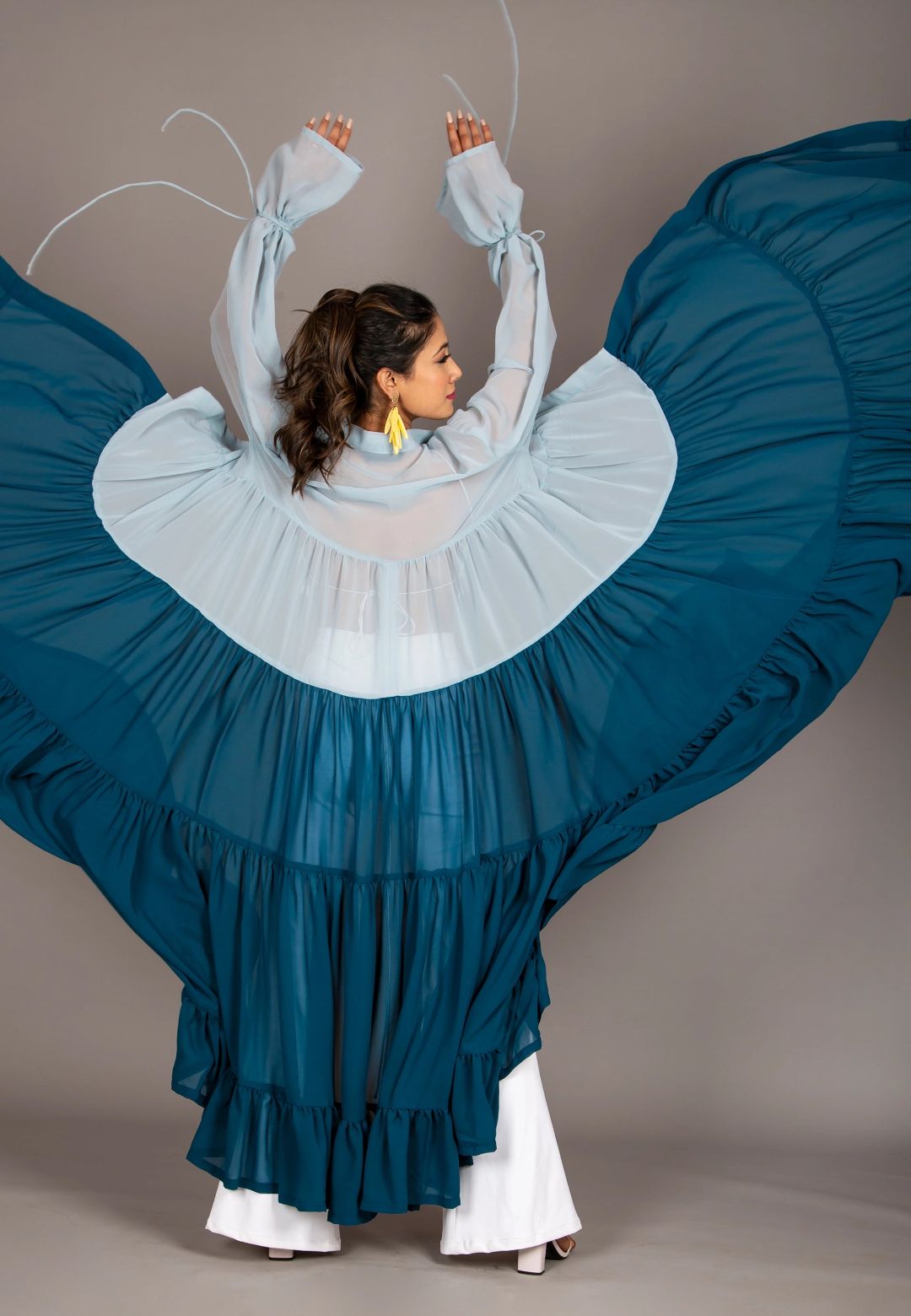 BLUE TIERED SHRUG
