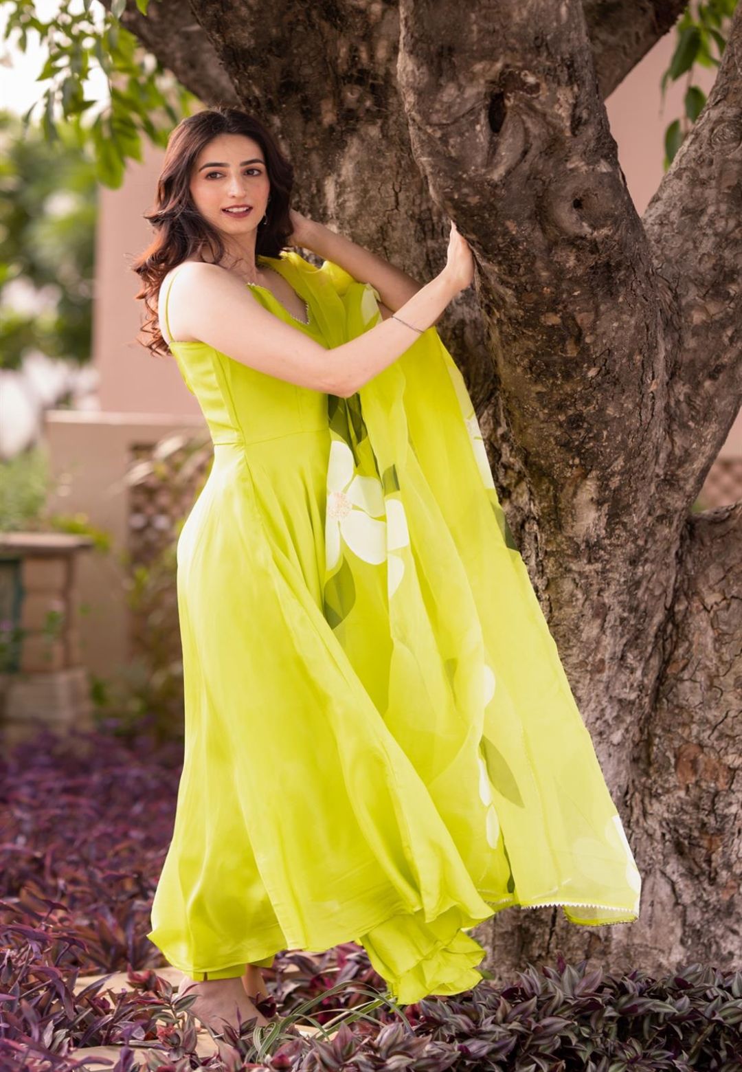 GREEN FLOWER SILK SUIT SET