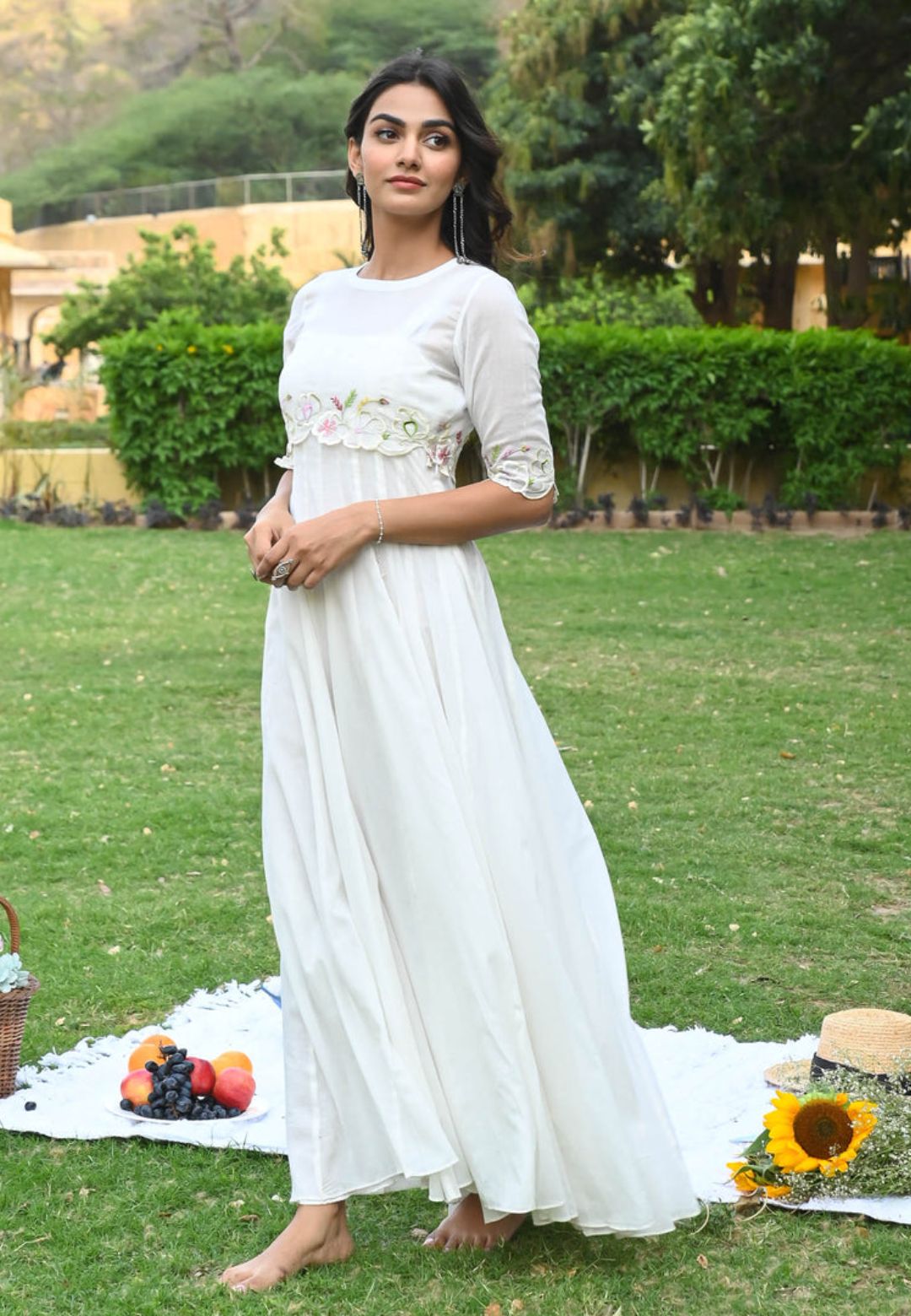 SUMMER WHITE COTTON DRESS