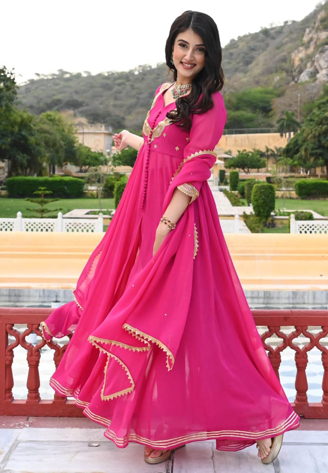 PINK GEORGETTE GOTAPATTI SUIT SET