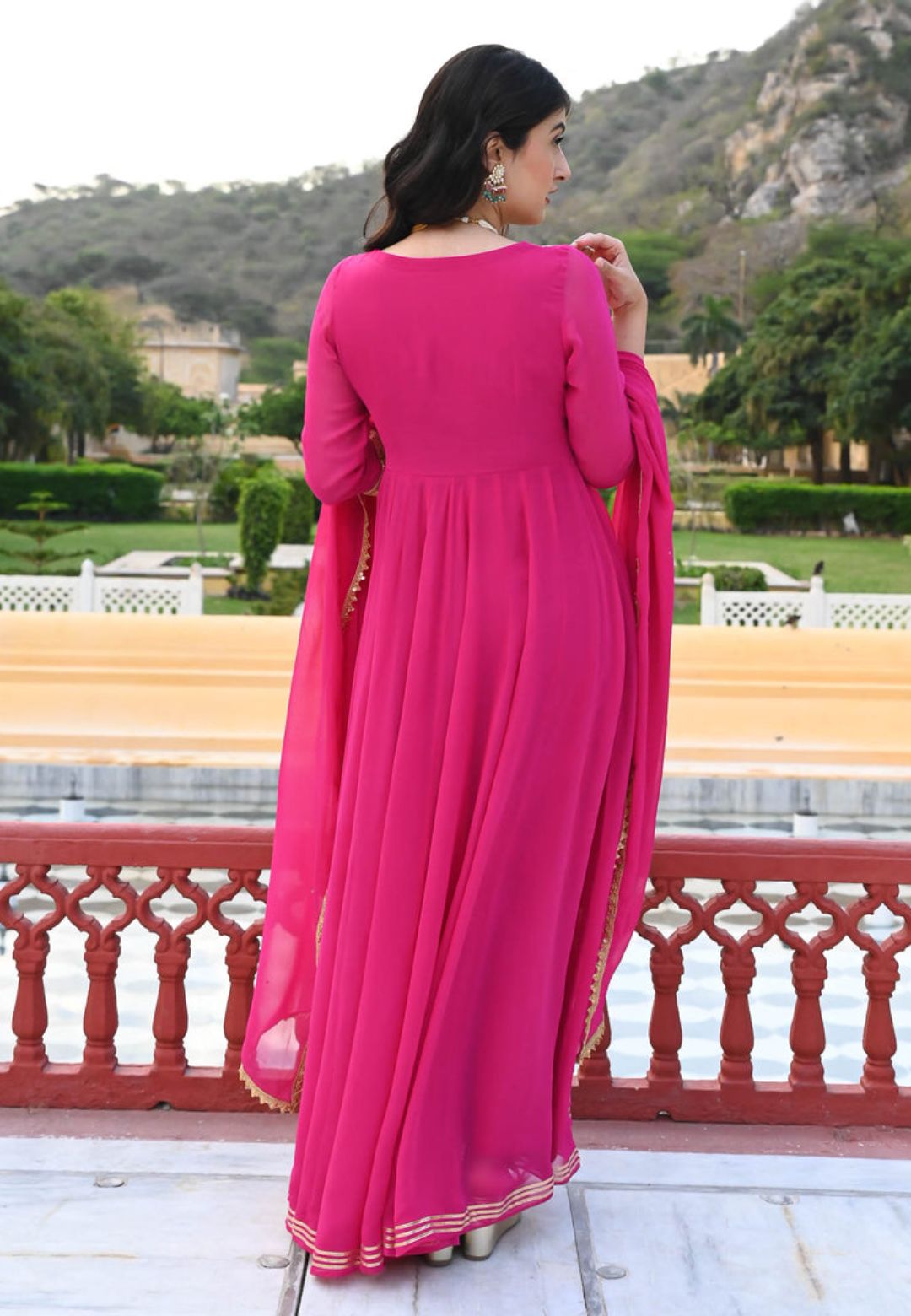 PINK GEORGETTE GOTAPATTI SUIT SET