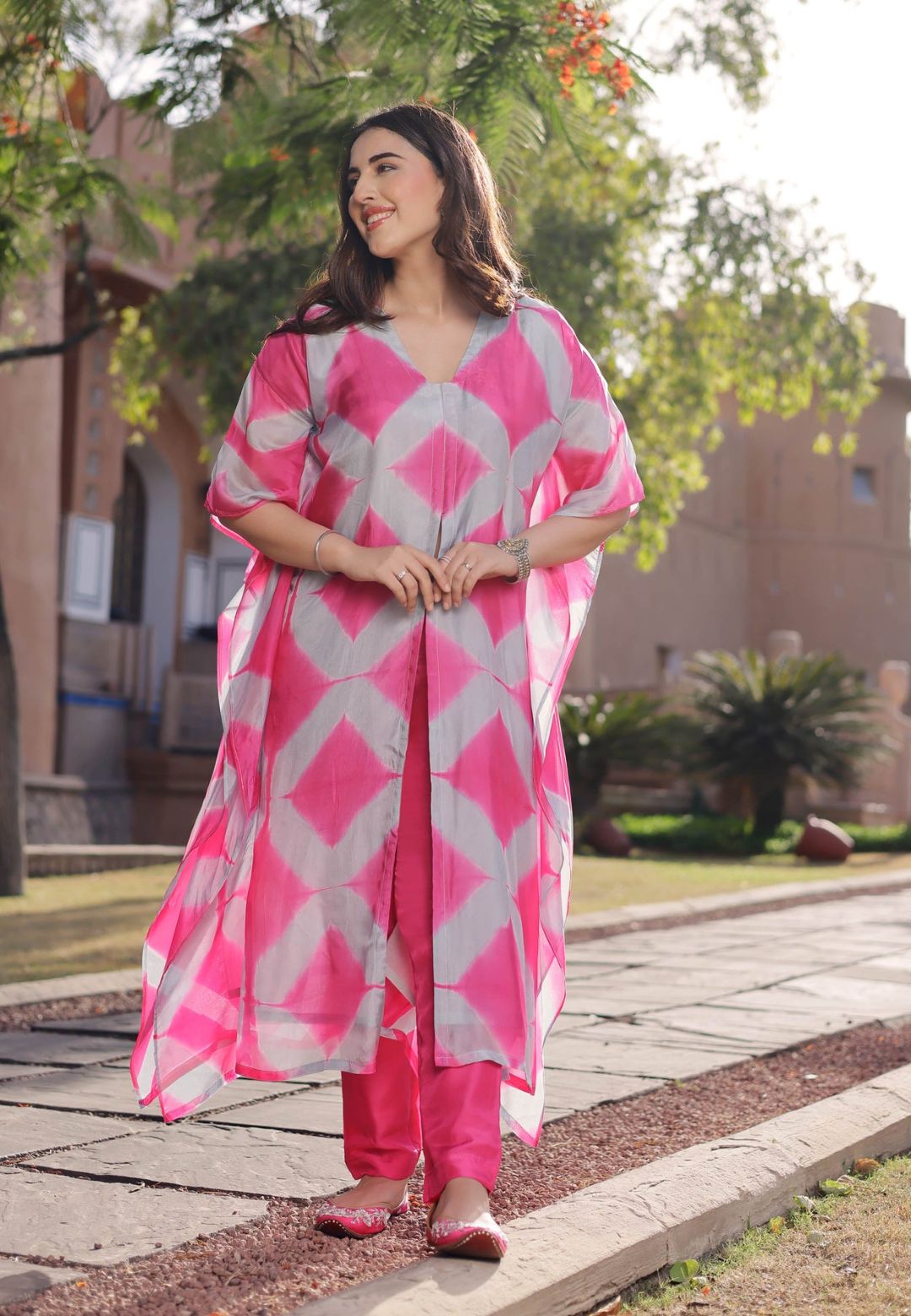 GREY PINK SILK TIE & DYE KURTA SET