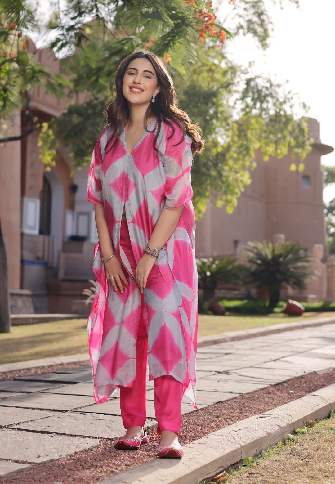 GREY PINK SILK TIE & DYE KURTA SET