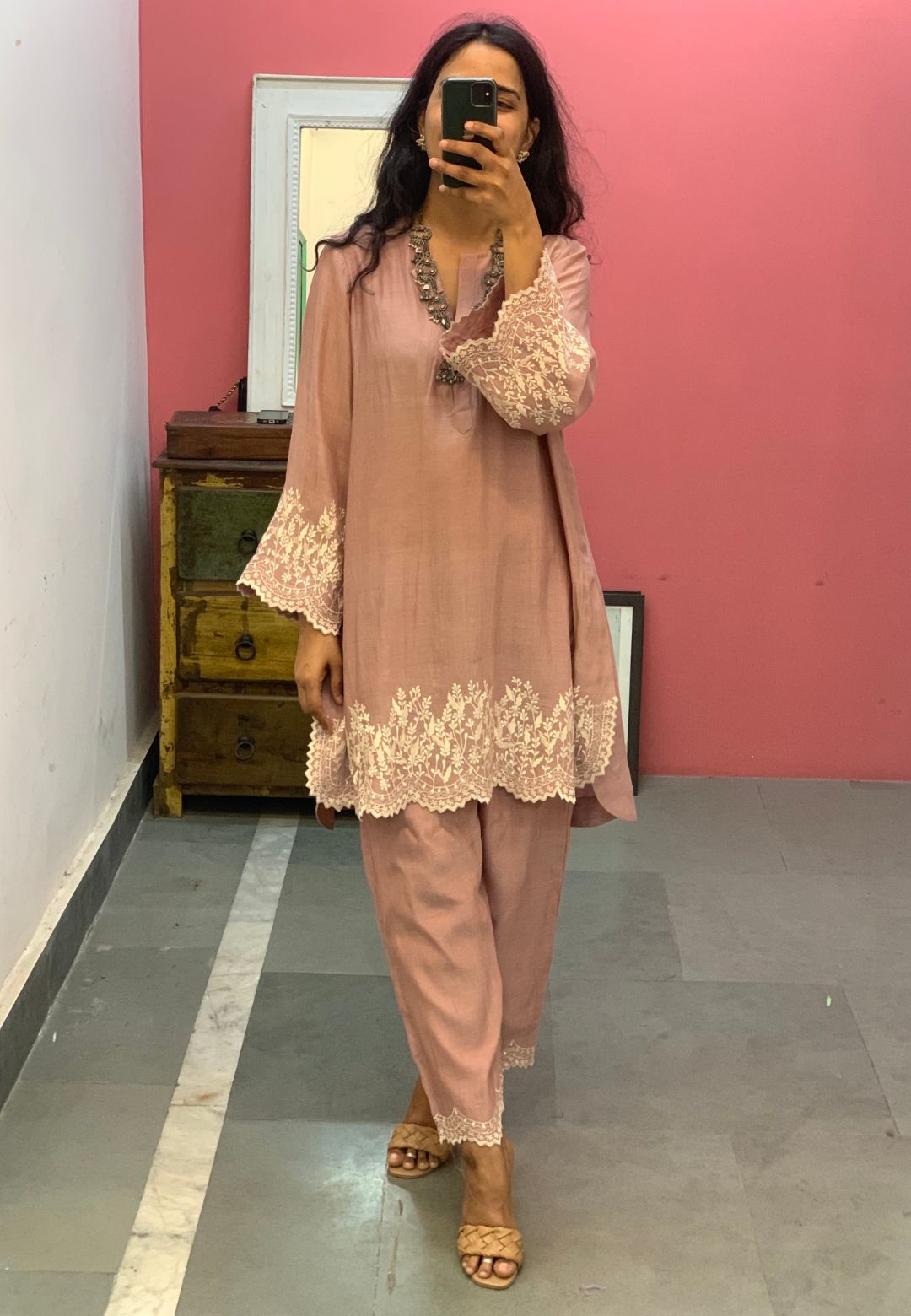 CHANDERI BEIGE PINK EMBROIDERED KURTA SET