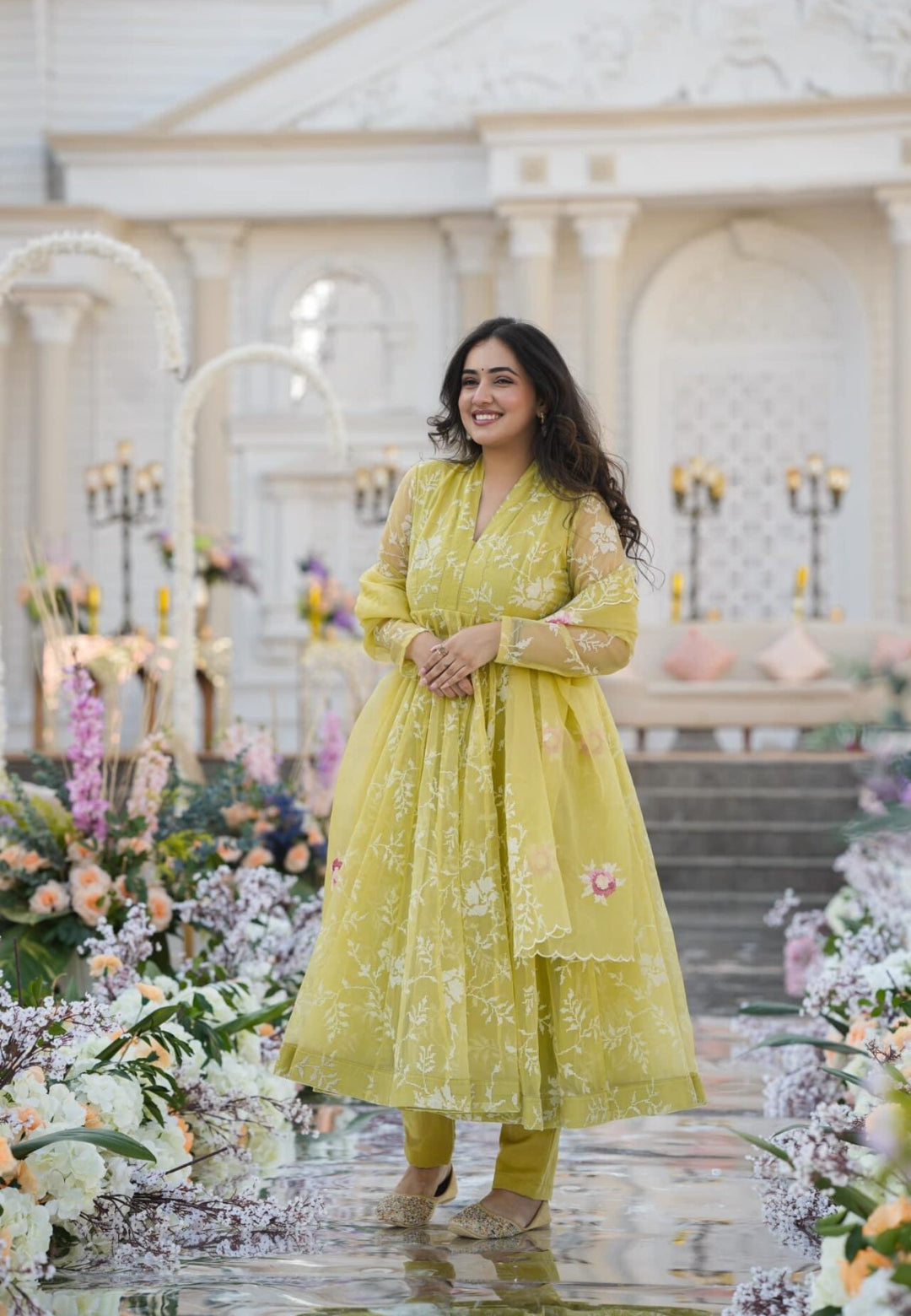 FADED YELLOW ORGANZA SUIT SET