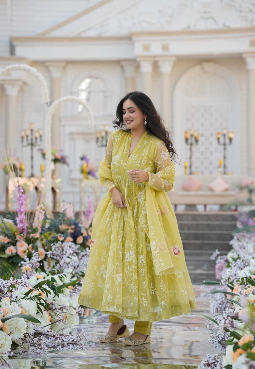 FADED YELLOW ORGANZA SUIT SET