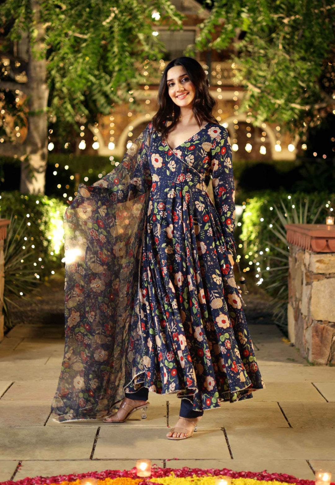 BLUE CRESTY MUSLIN SUIT SET