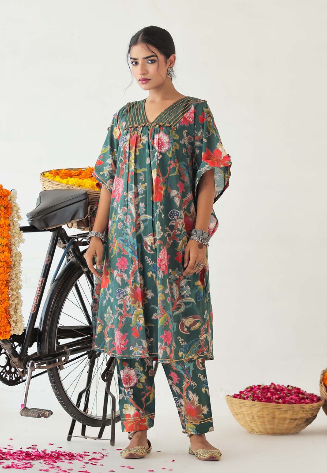 GREEN V NECK KAFTAN KURTA SET