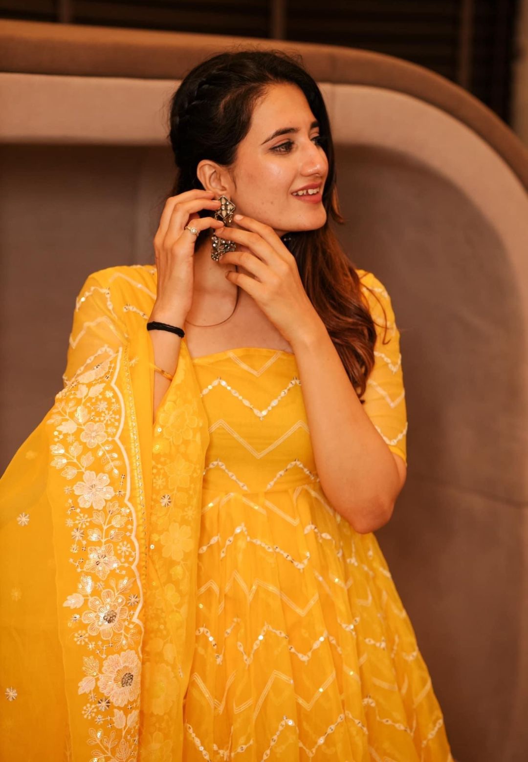 YELLOW NEELAM ORGANZA SUIT SET