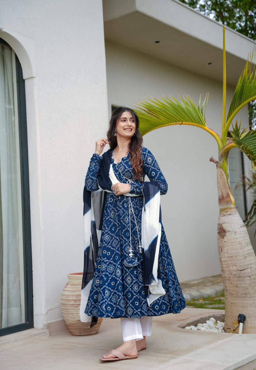 BLUE COTTON FLARE SUIT SET