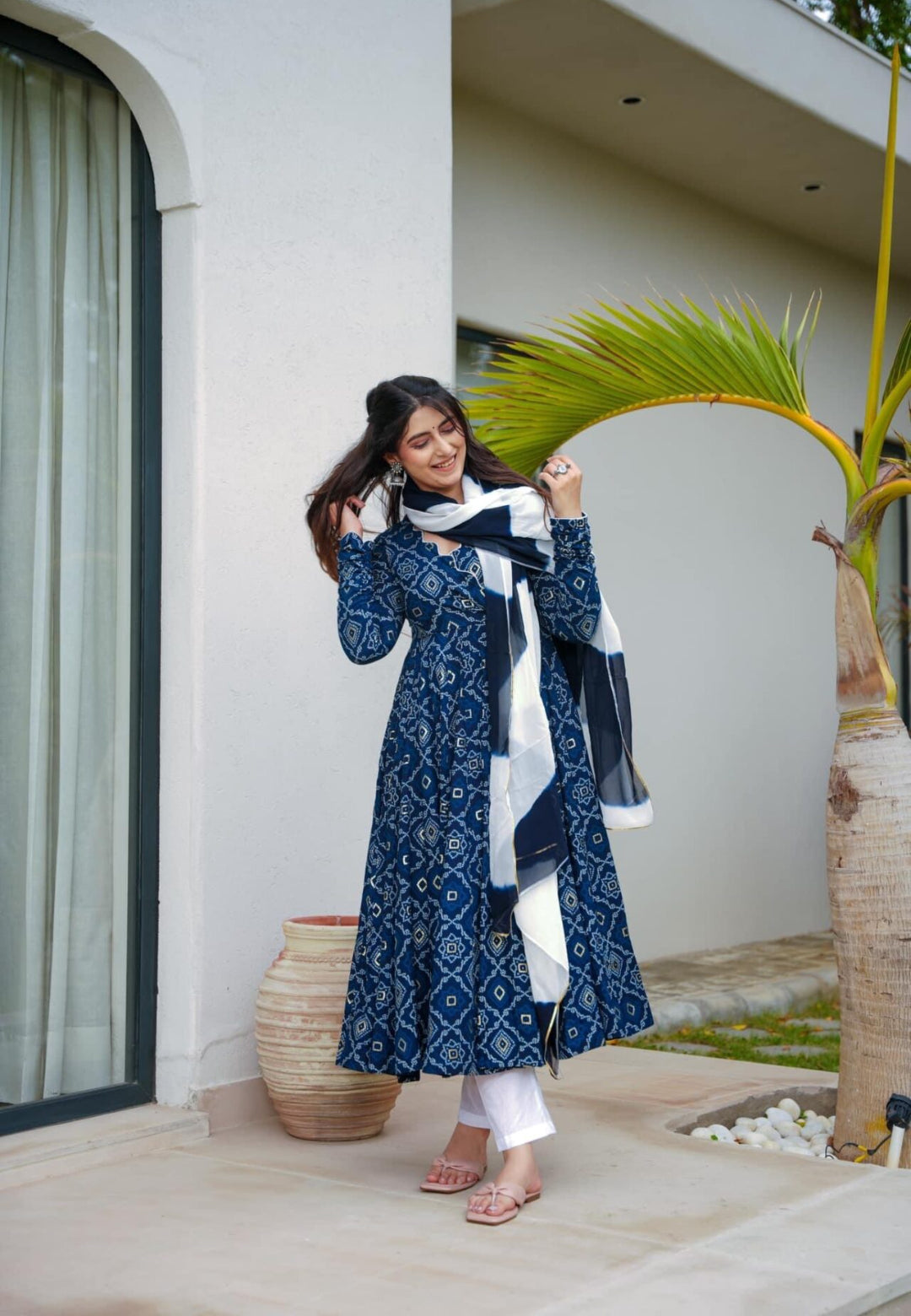BLUE COTTON FLARE SUIT SET