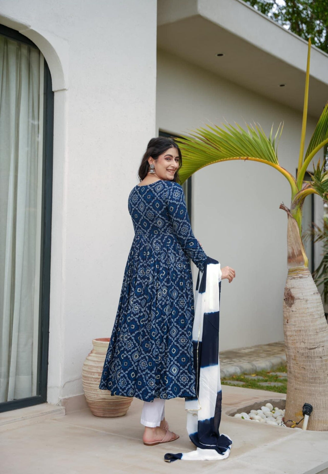 BLUE COTTON FLARE SUIT SET