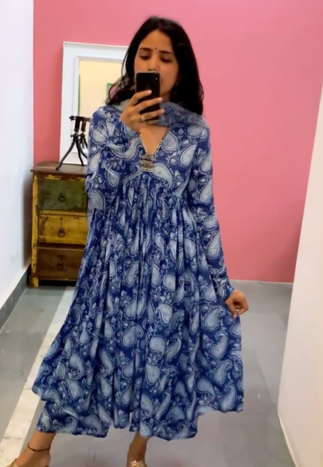 BLUE WHITE PAISLEY ALIA CUT COTTON SUIT SET