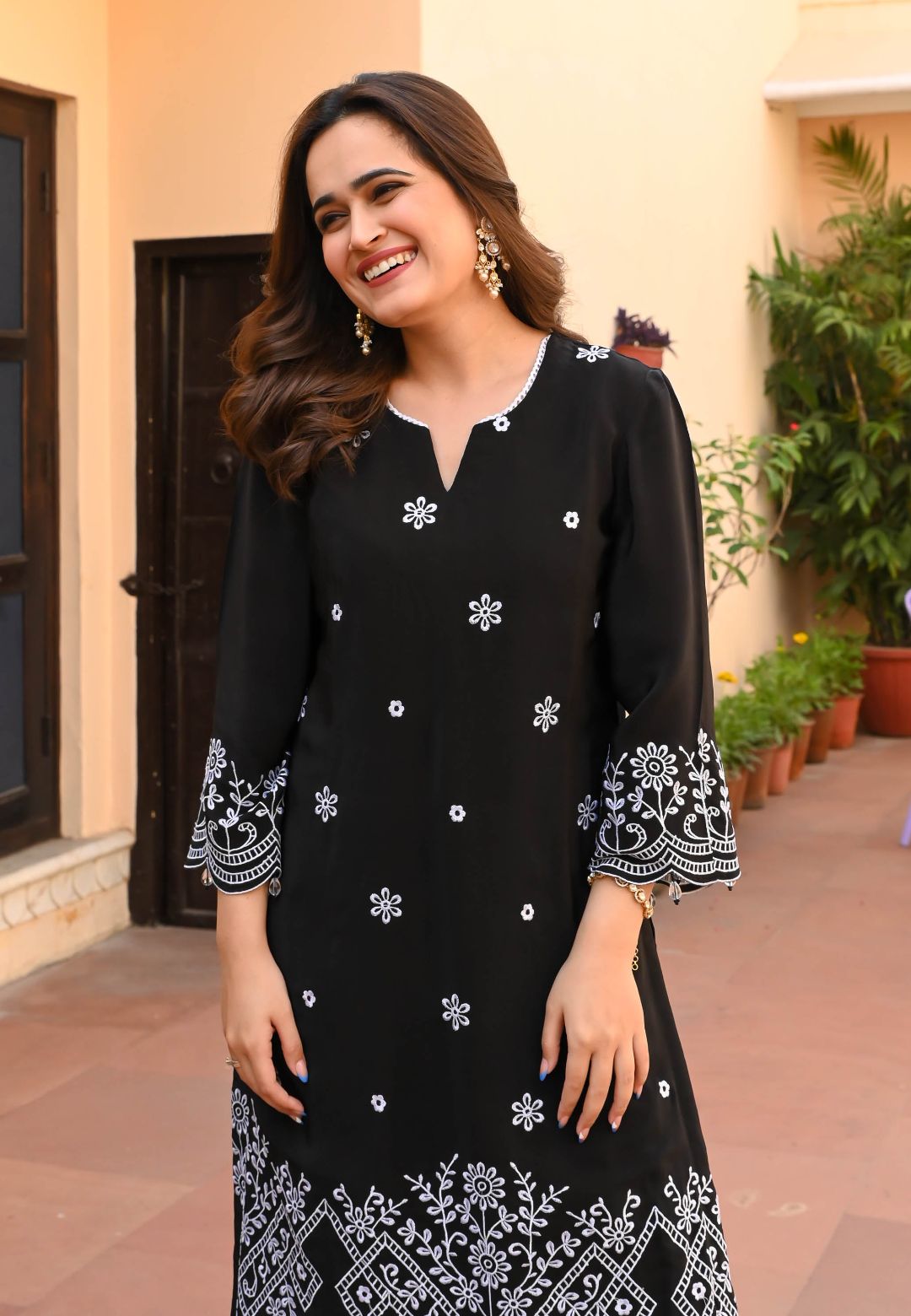 DREAMY EMBROIDERY KURTA SET