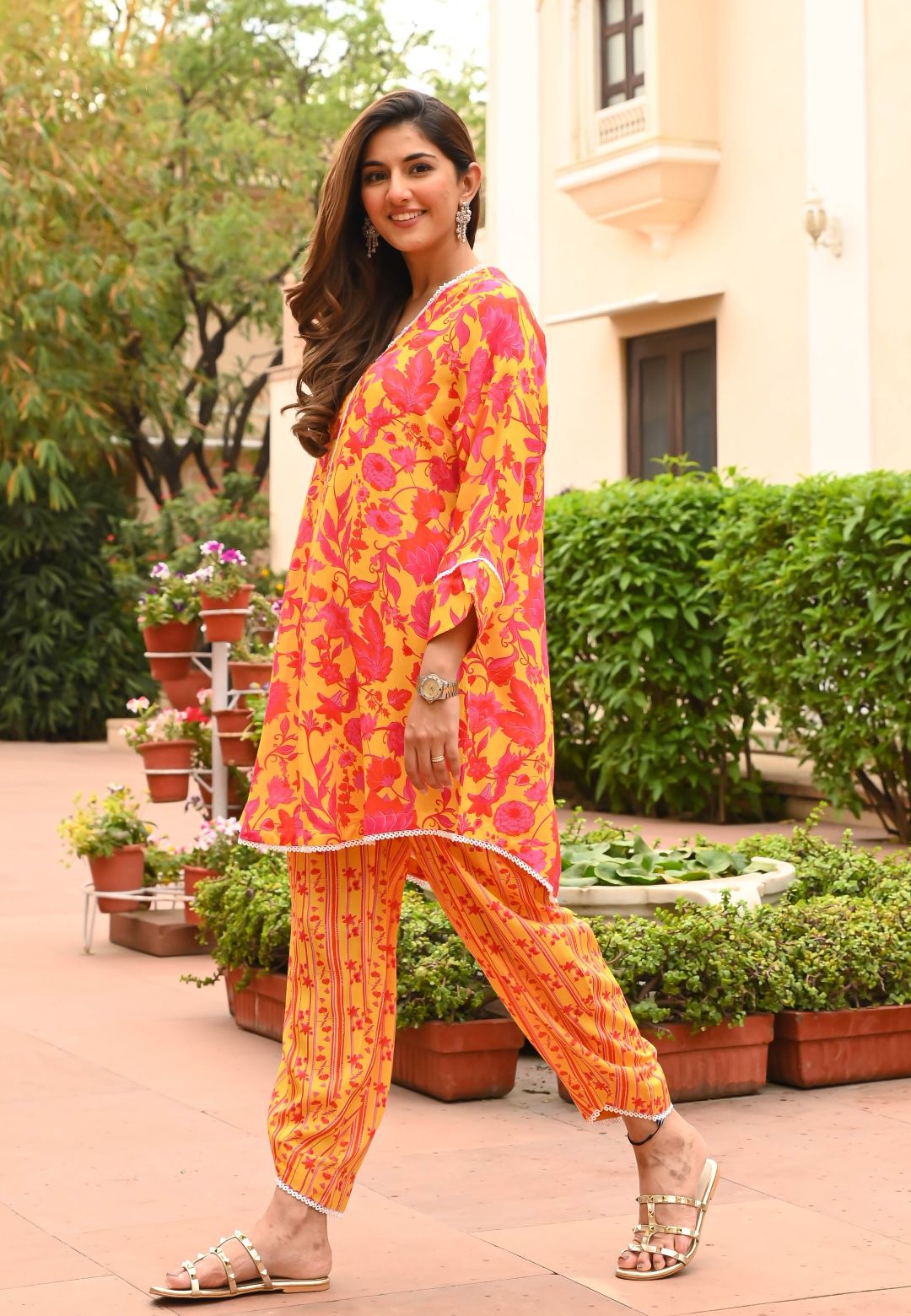 YELLOW FLORAL COLOR CRUSH KURTA SET