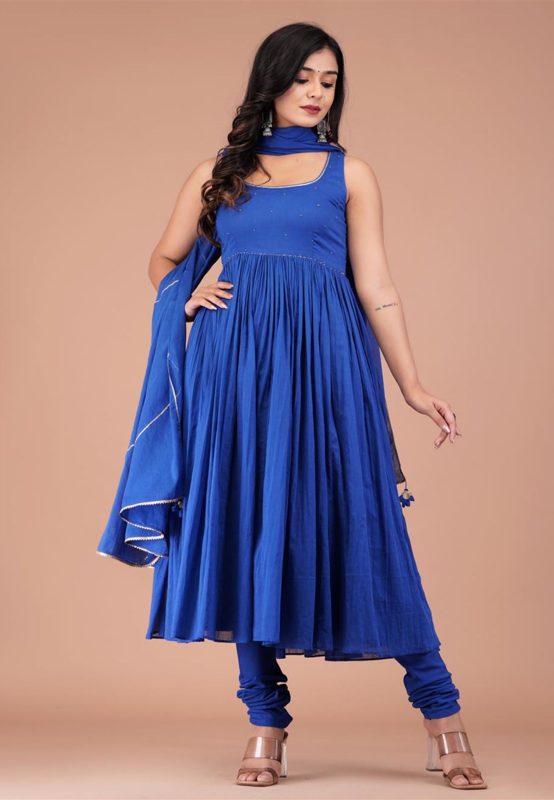 BLUE SLEEVELESS COTTON MUL ANARKALI SUIT SET