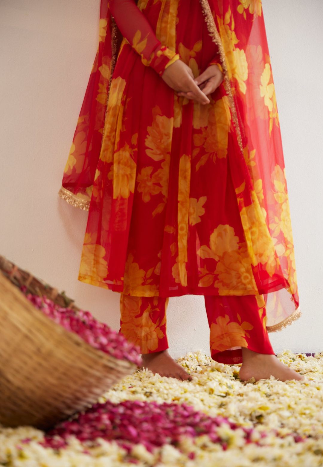 FLORAL RED KAIRI SUIT SET