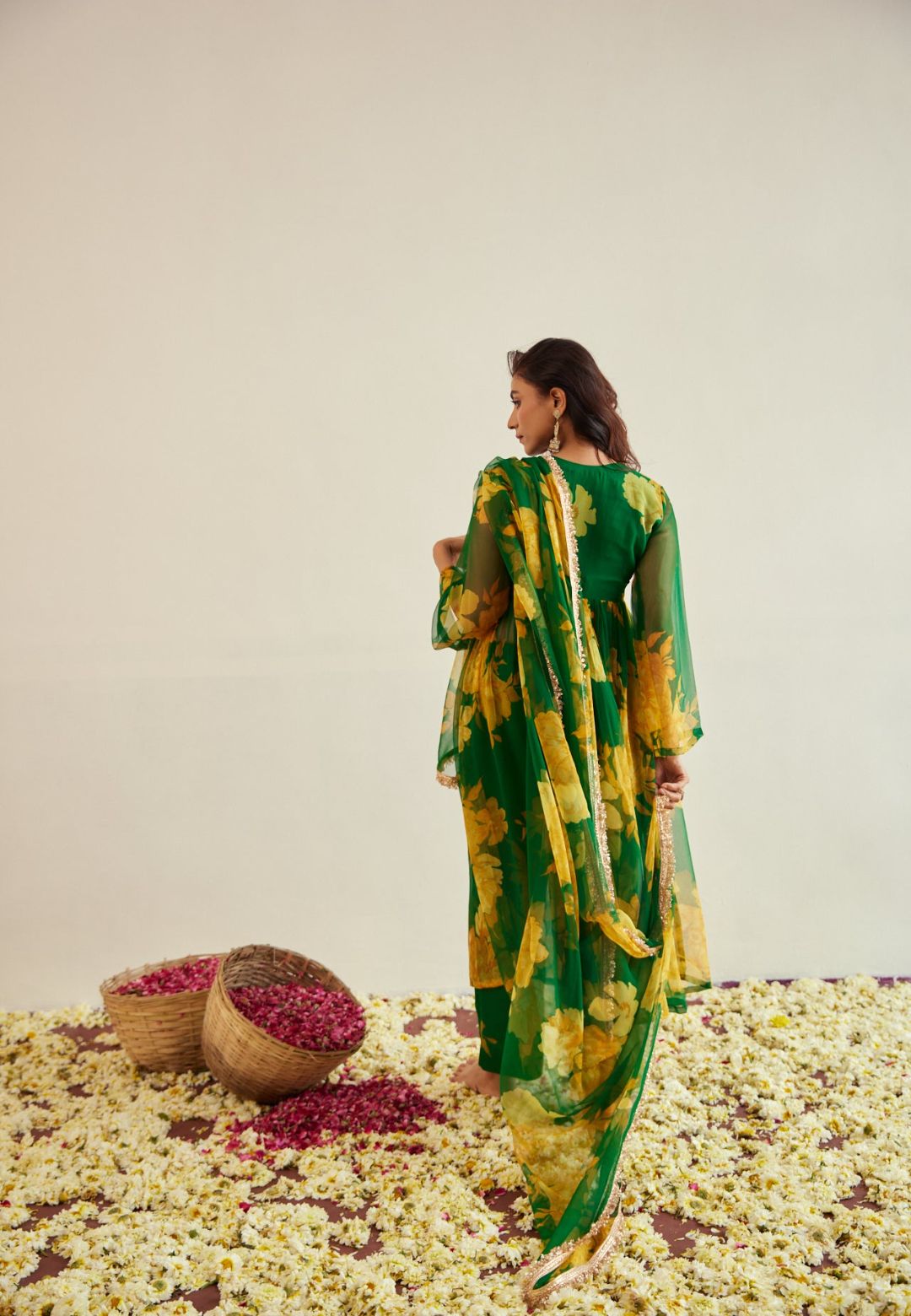 FLORAL GREEN KAIRI SUIT SET