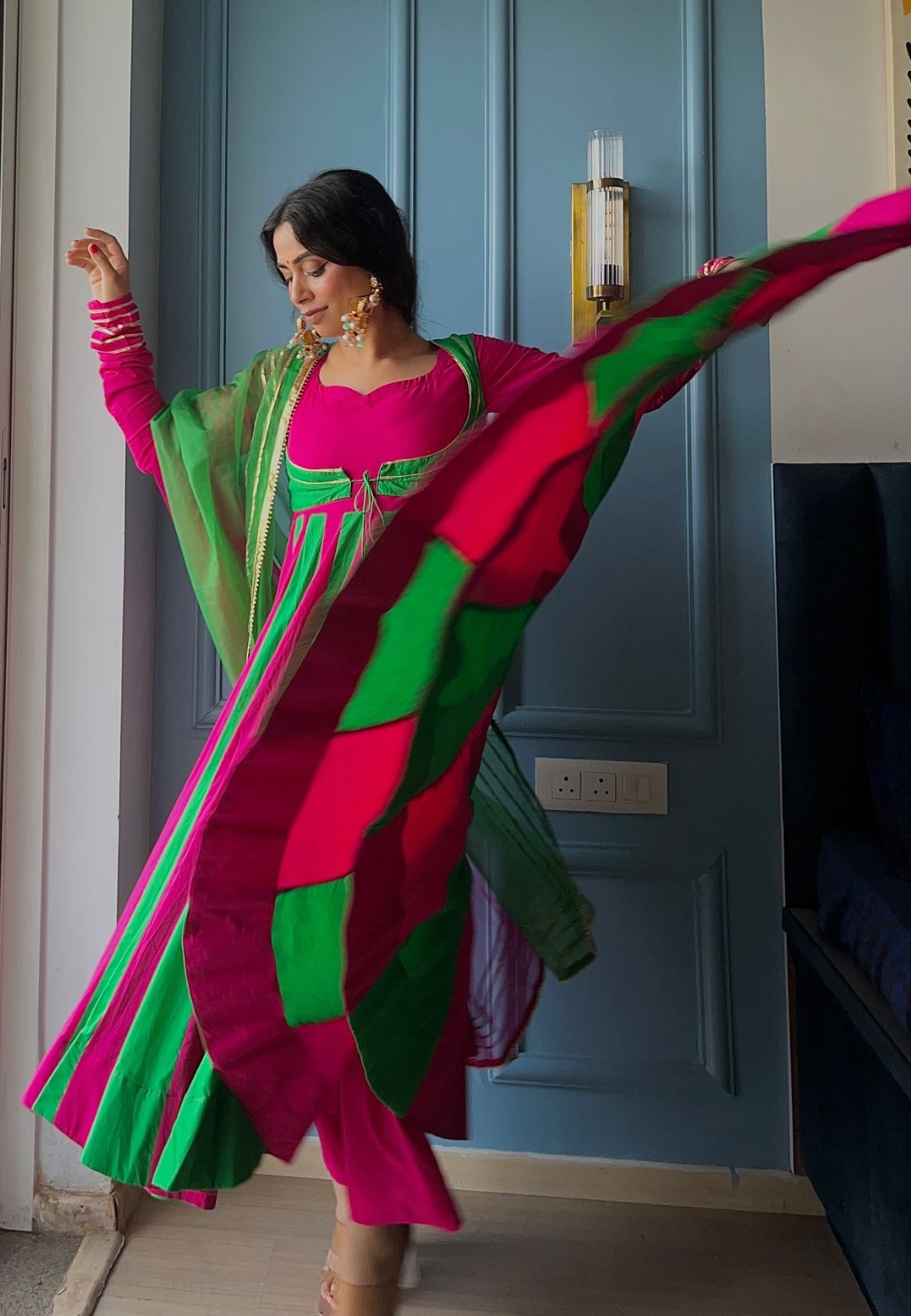 PEACOCK GREEN COTTON MALMAL ANARKALI SUIT SET