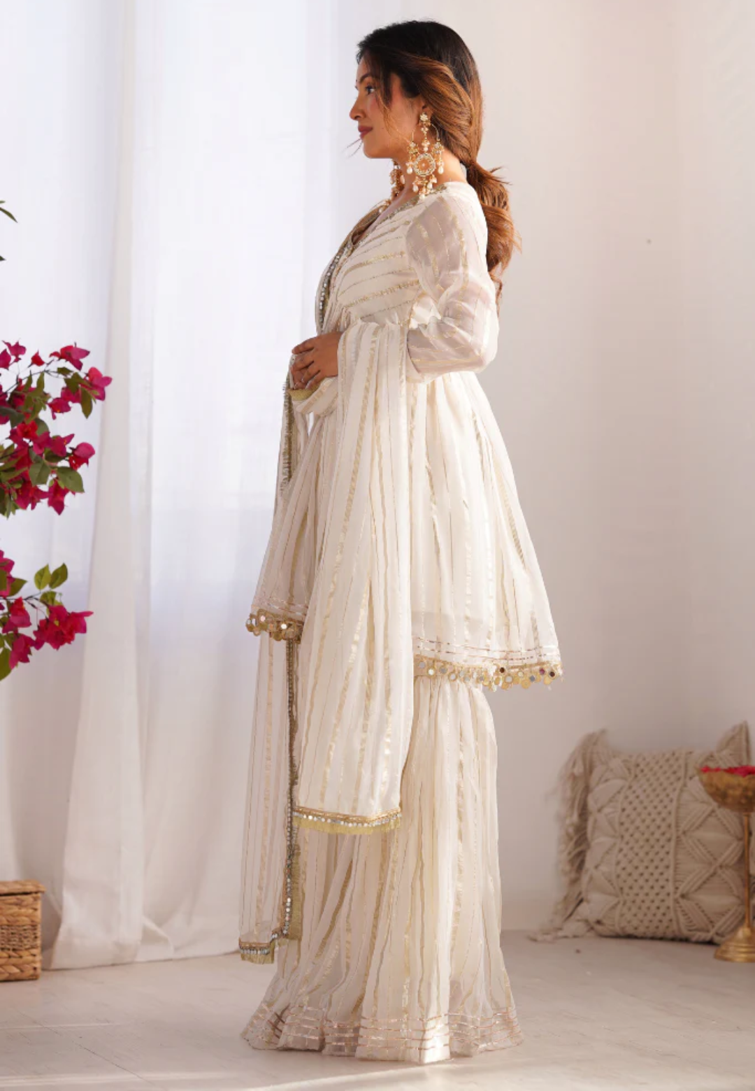 OFF WHITE SAJNA GEORGETTE LUREX SHARARA SET