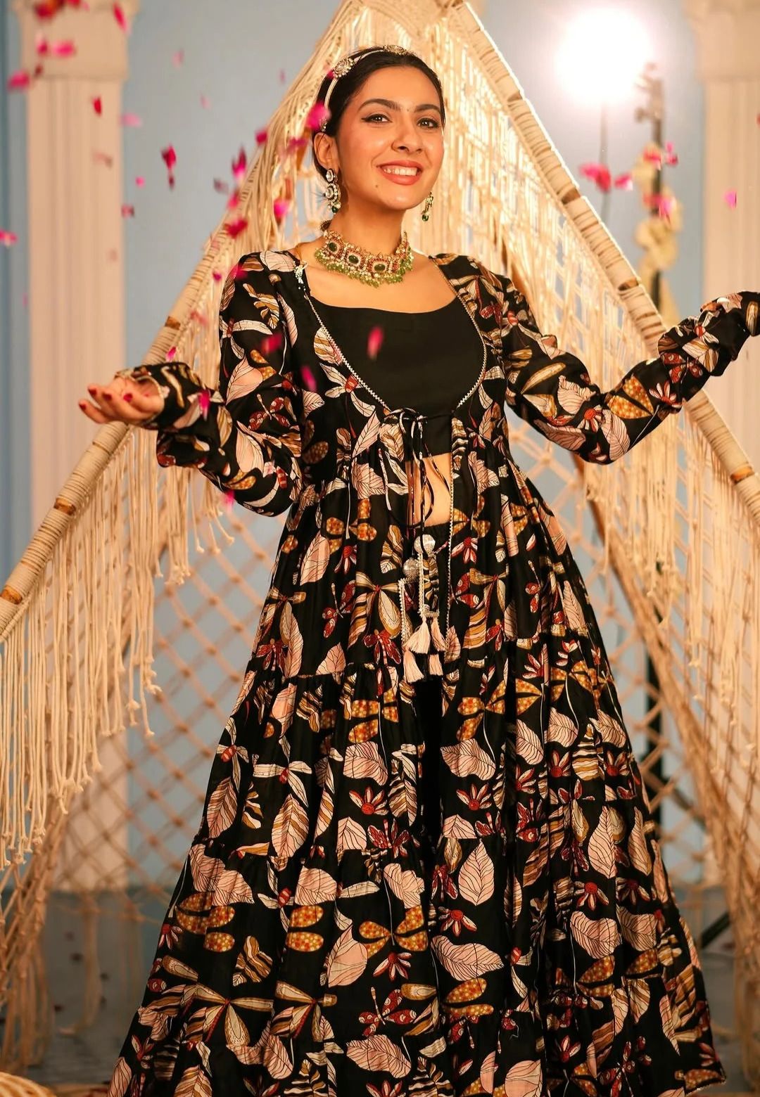 BLACK JAMA CHANDERI SUIT SET
