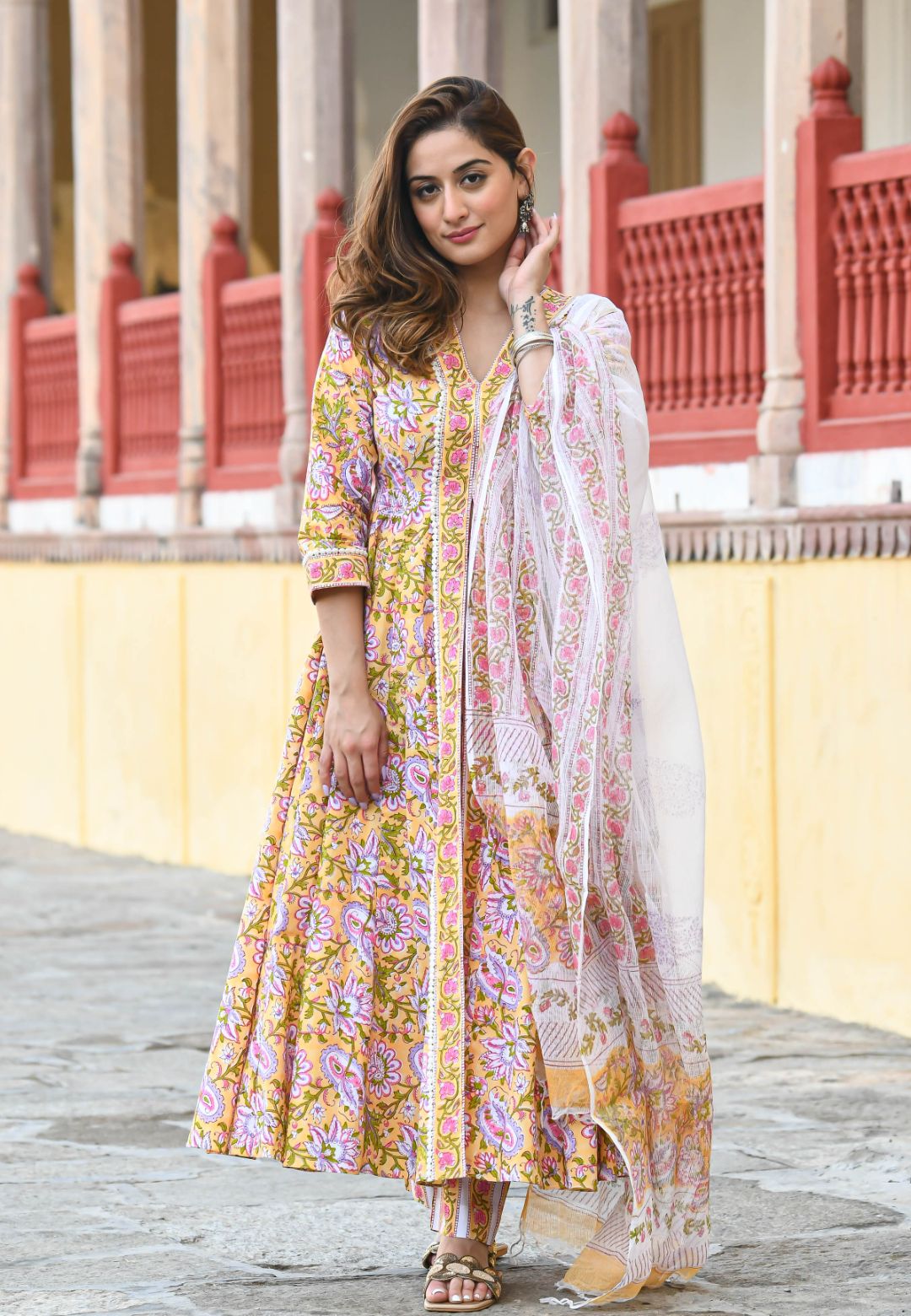YEELOW CHARM COTTON SUIT SET