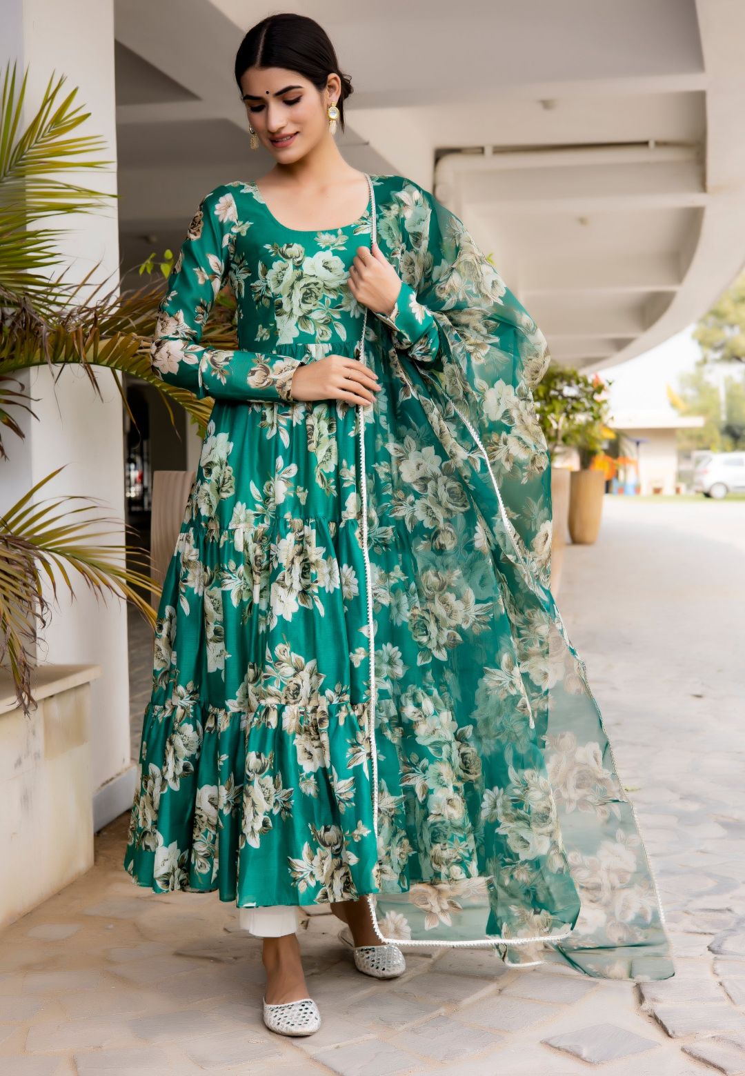 GREEN GHOOMAR CHANDERI FLORAL ANARKALI SUIT SET