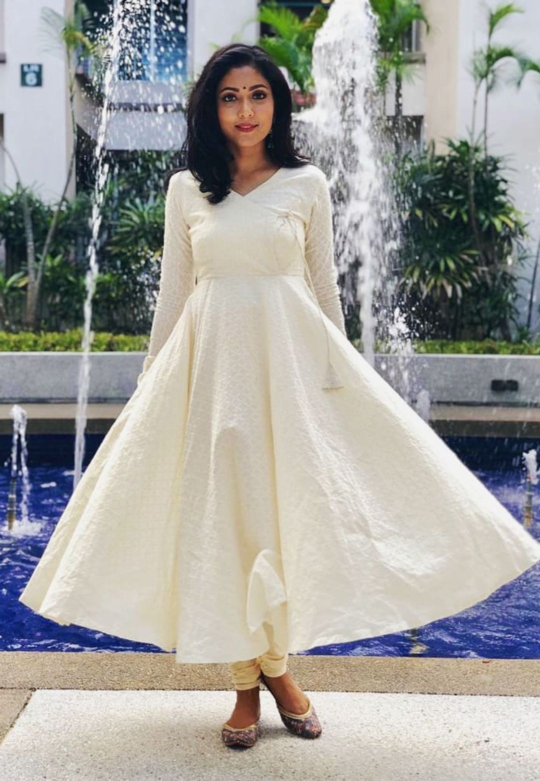 IVORY WHITE ANGRAKHA SET - Avino Atelier
