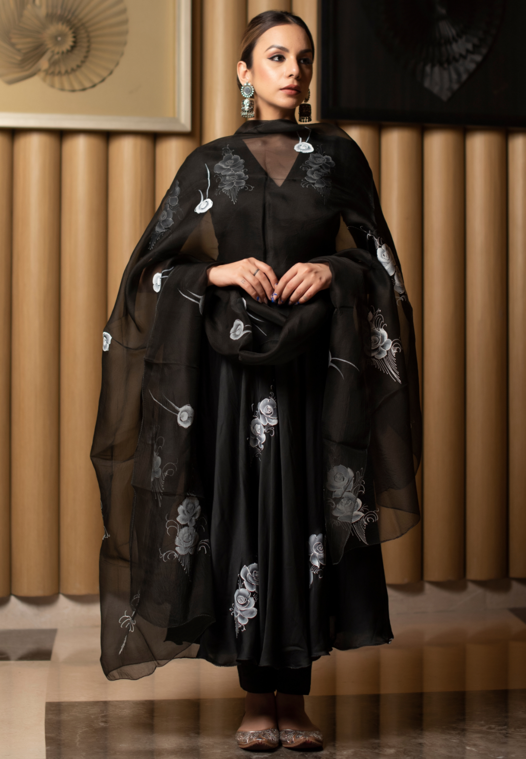 BLACK LEATHERETTE HANDPAINTED SATIN SUIT SET