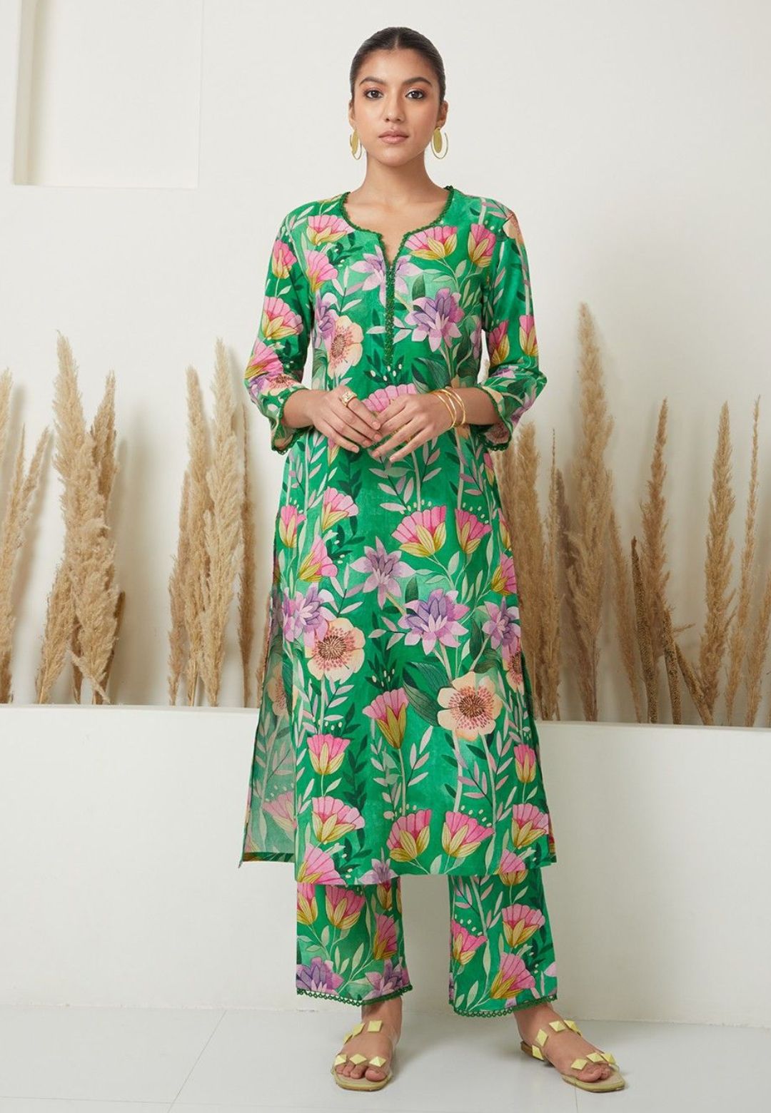 GREEN FLORAL PRINTED KURTA PALAZZO SET