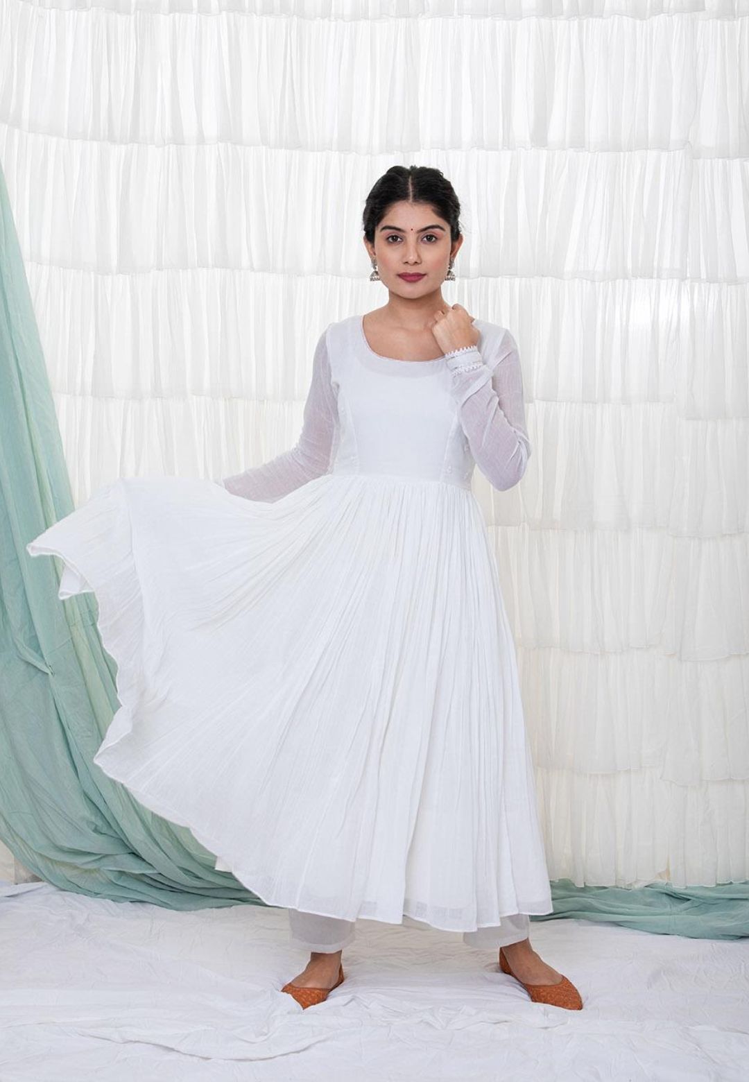 WHITE MULMUL ANARKALI SUIT SET