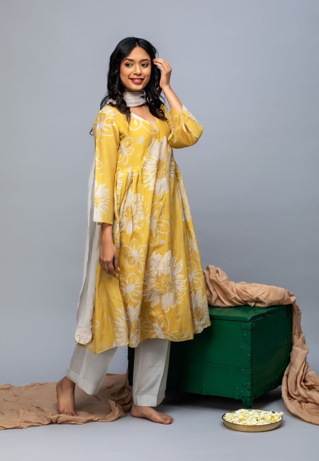 MUSTARD GREY PRINTED FLORAL CHANDERI SUIT SET